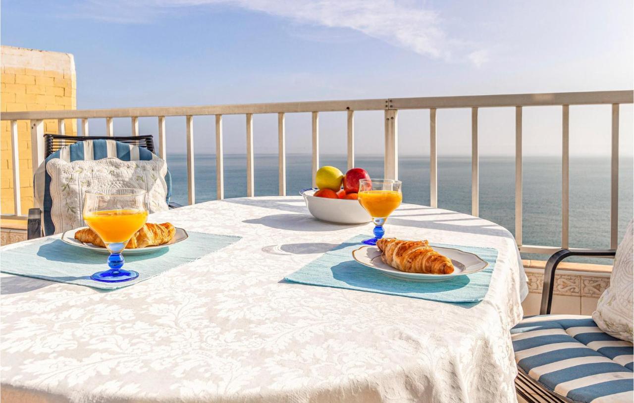 Cozy Apartment In Benalmadena With House Sea View Exterior foto
